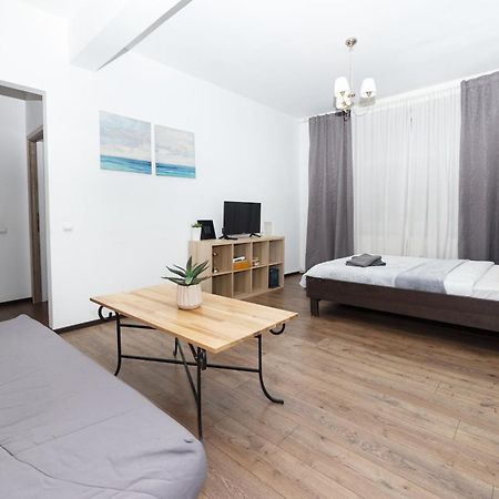 Color Apartments Eugen Carada St Bucarest Extérieur photo