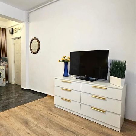 Color Apartments Eugen Carada St Bucarest Extérieur photo
