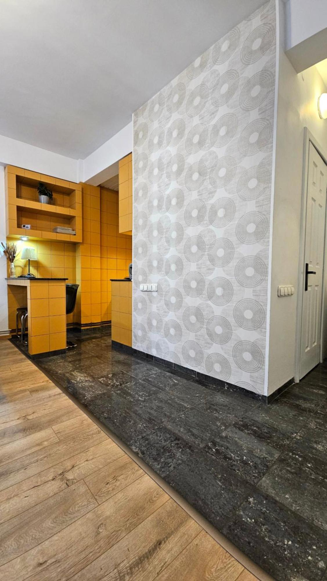 Color Apartments Eugen Carada St Bucarest Extérieur photo