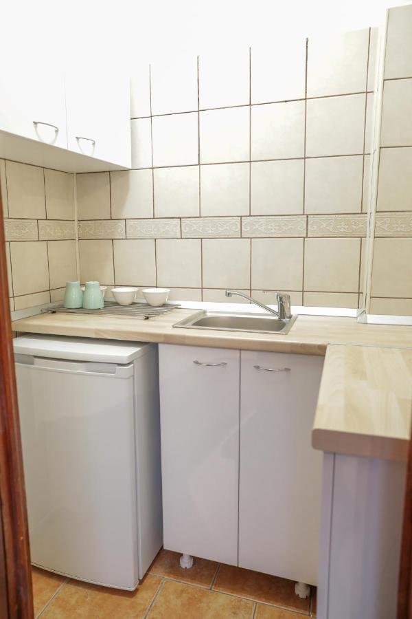 Color Apartments Eugen Carada St Bucarest Extérieur photo